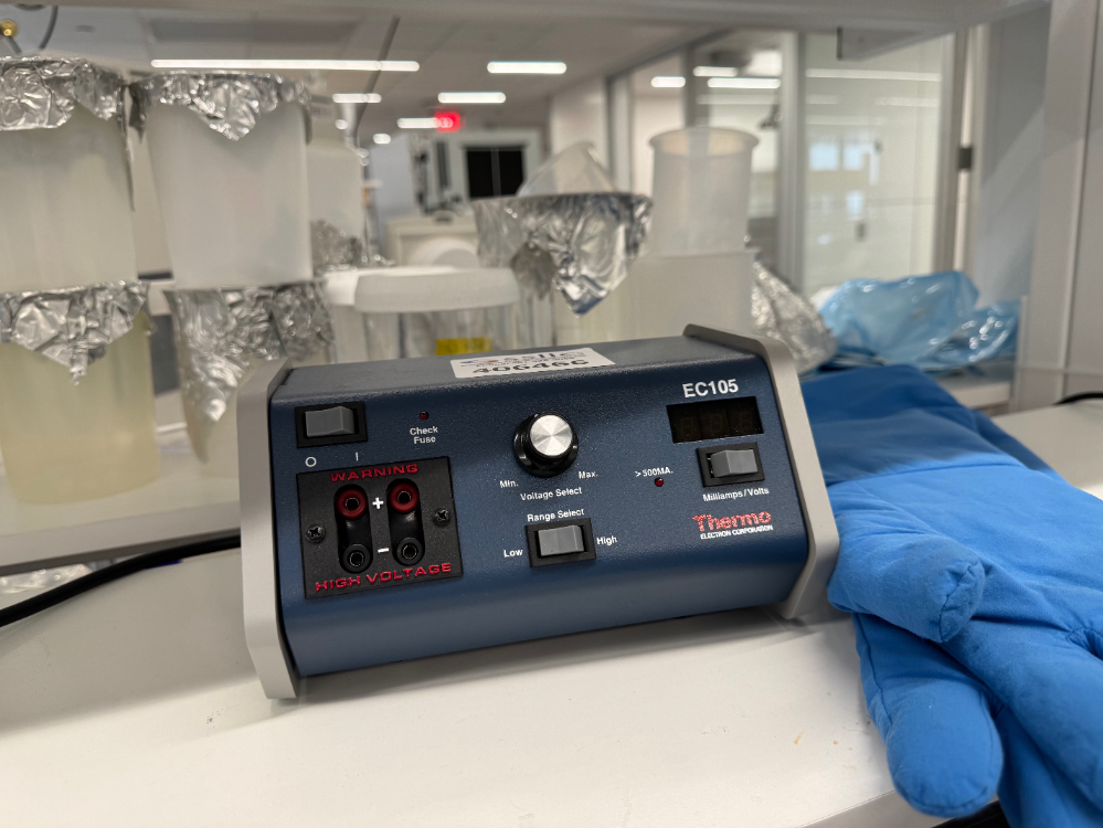 Image of Thermo EC105 Electrophoresis Power Supply